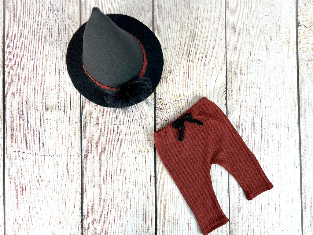 SET Baby Witch Hat and Pants - Rust