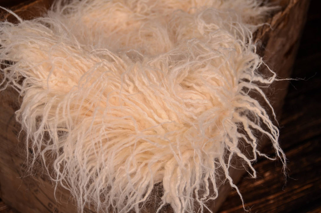 Mongolian Faux Fur - Beige-Newborn Photography Props