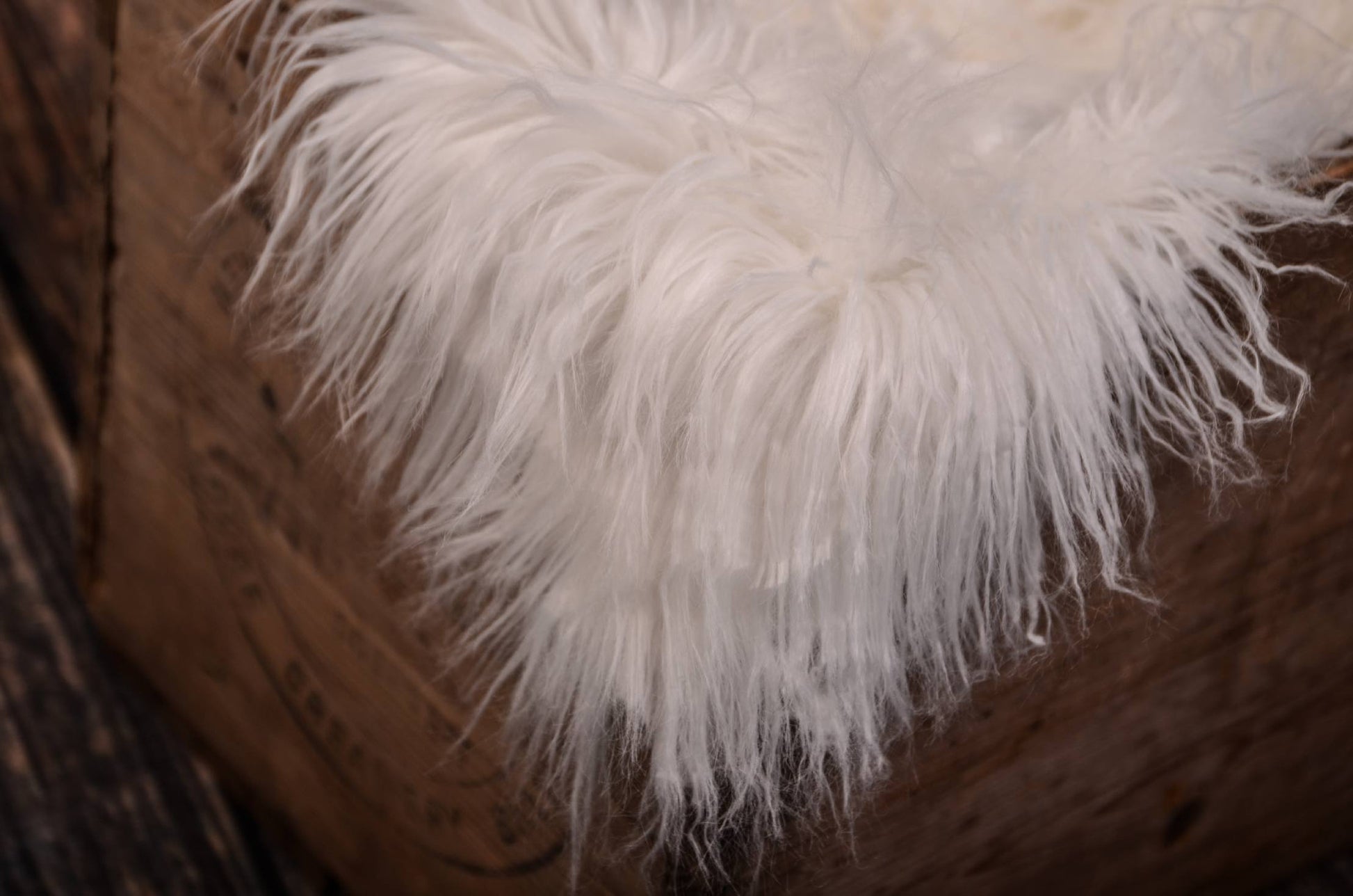 White Fur Fabric Cloth for Baby Photoshoot, Soft Toys Making, Art and  Craft, Dresses, Jackets, Decoration