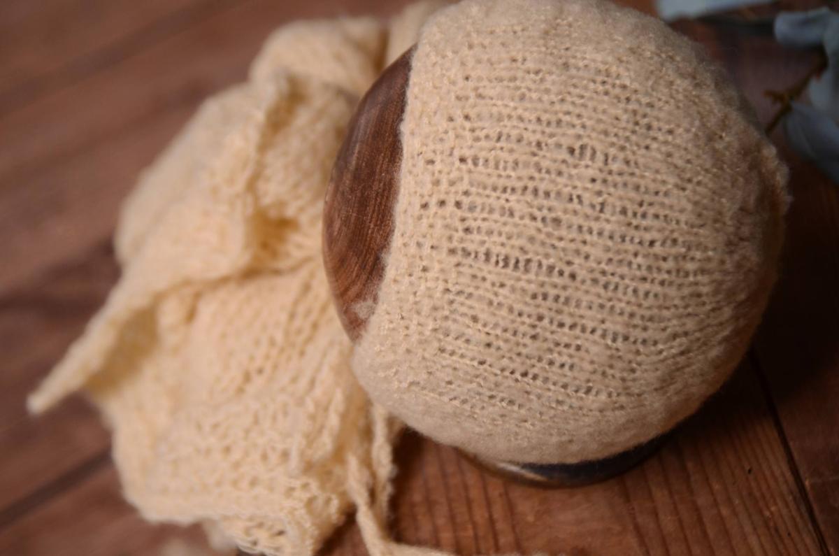 SET Smooth Mohair Bonnet and Wrap - Beige