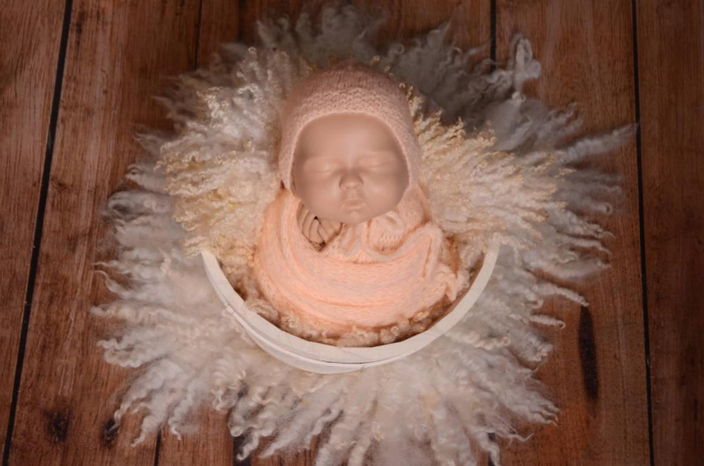 SET Smooth Mohair Bonnet and Wrap - Salmon