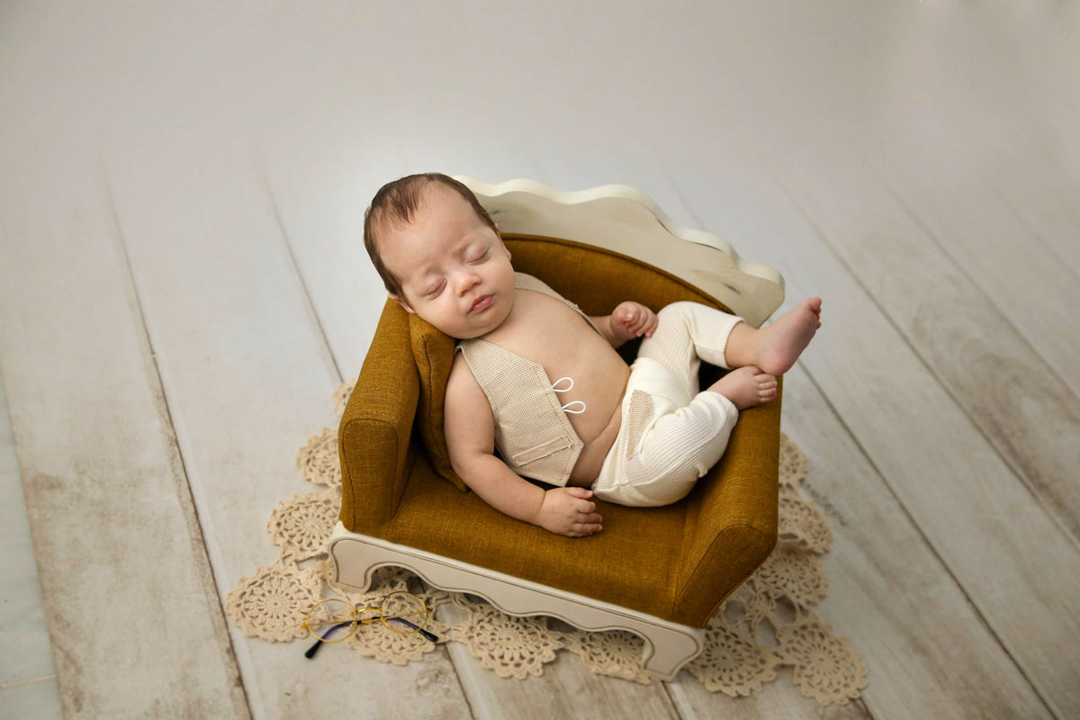 Set Divano Posing Per Neonati – Accessorio Morbido Per Foto Newborn, Studio E Compleanni (3-6 Mesi) - copertina