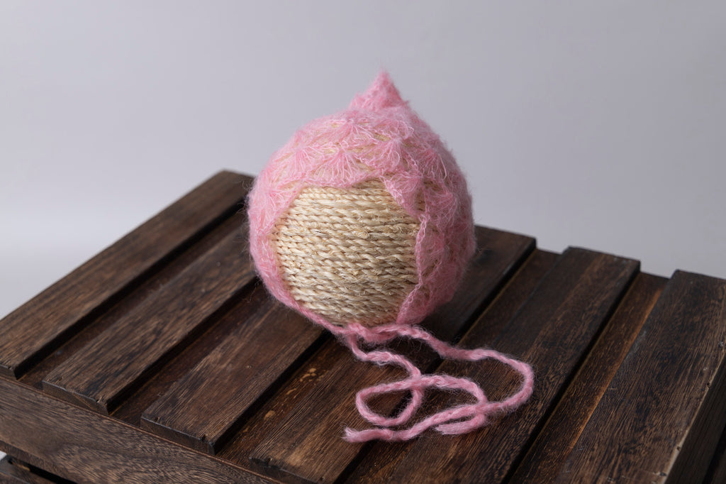 Ornate Pointy Mohair Bonnet - Pink