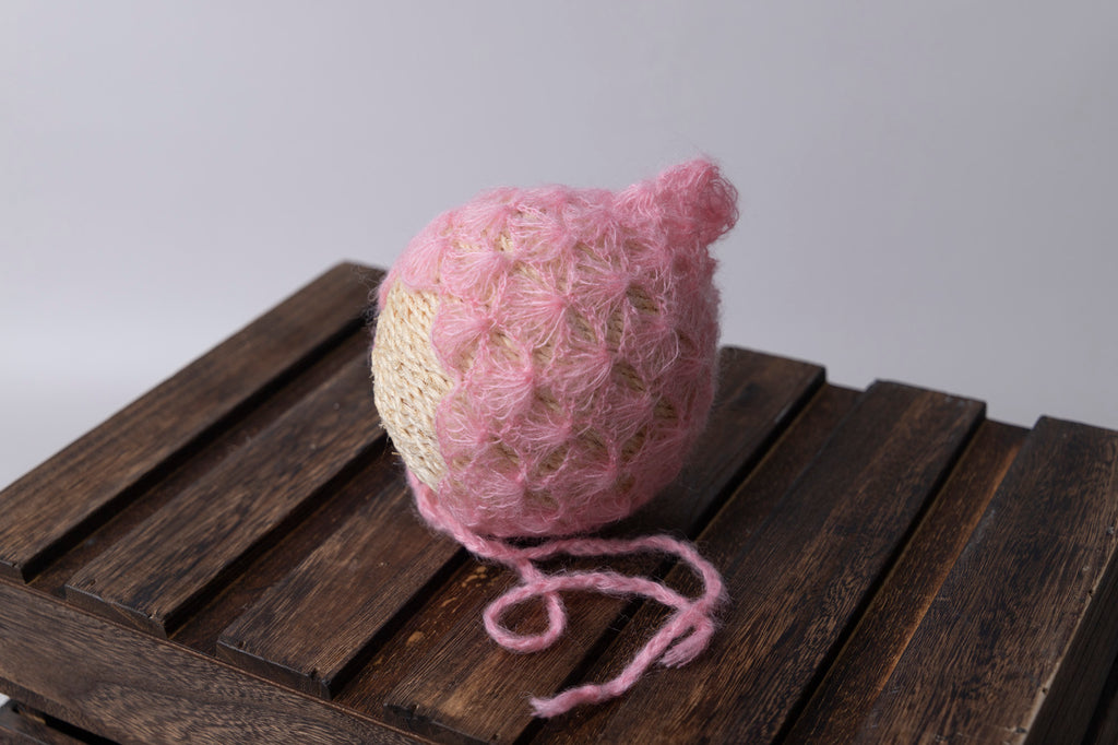 Ornate Pointy Mohair Bonnet - Pink