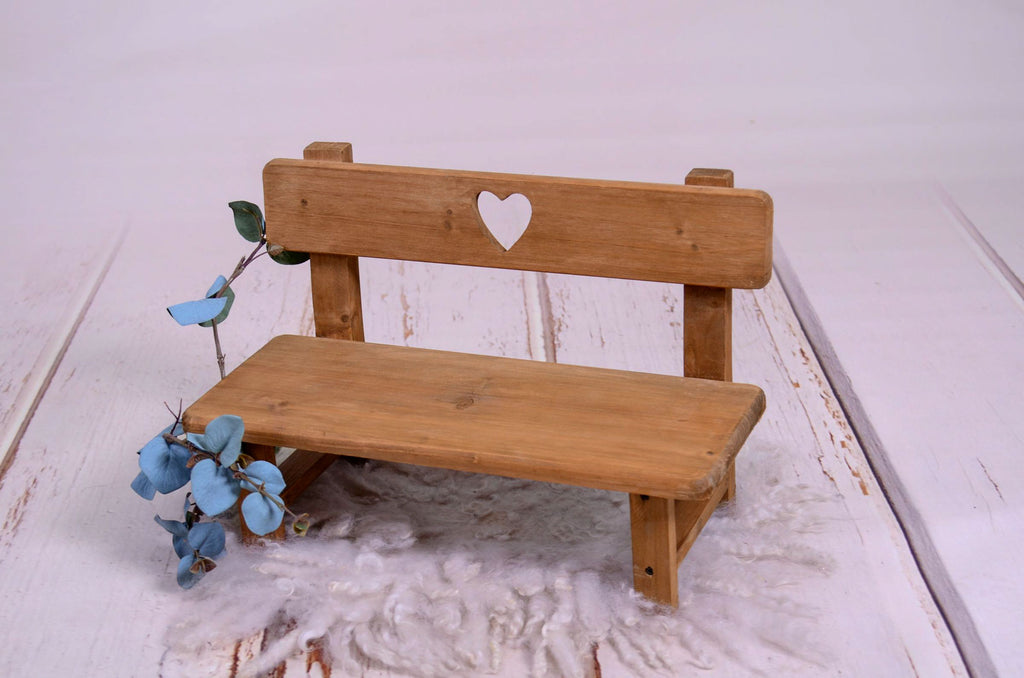 Park Bench - Heart Center - Brown
