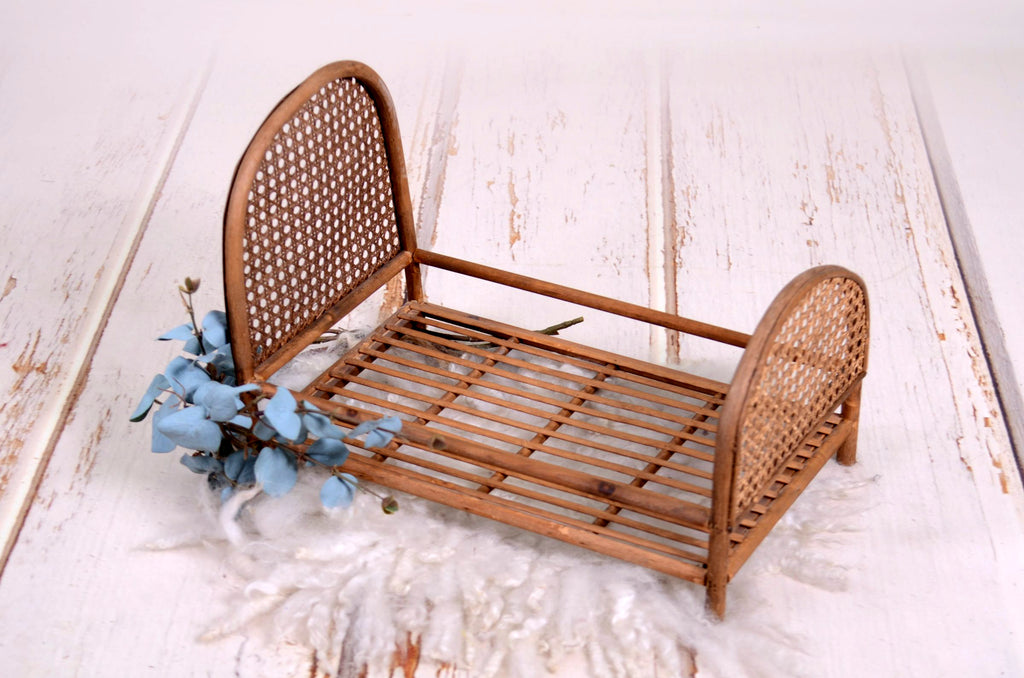 Rustic Rattan Bed - Model 3