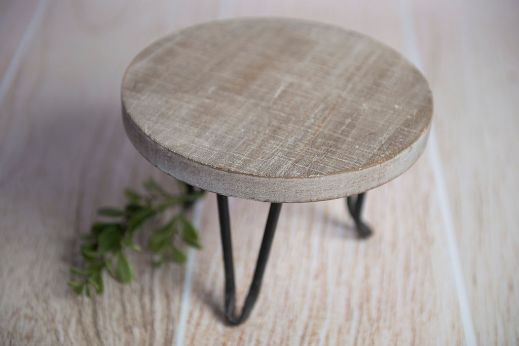 Modern Round End Table - White Washed Gray