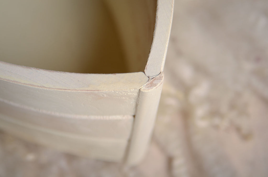 Rustic Boat - Off White