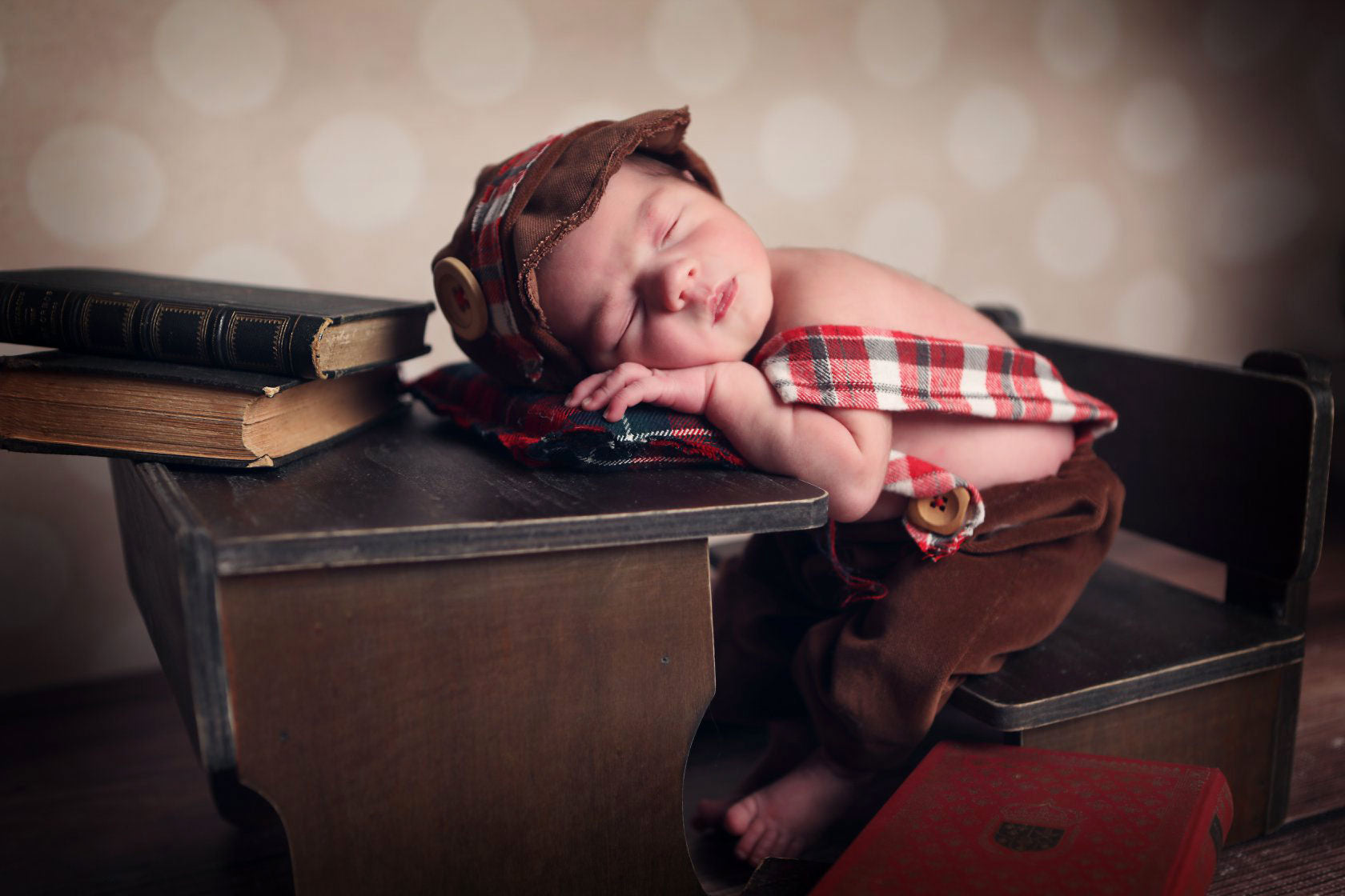 Infant desk 2025