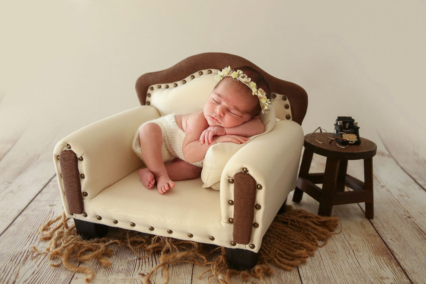 Newborn Sofa Photography Prop Mini Couch for Babies Newborn Studio