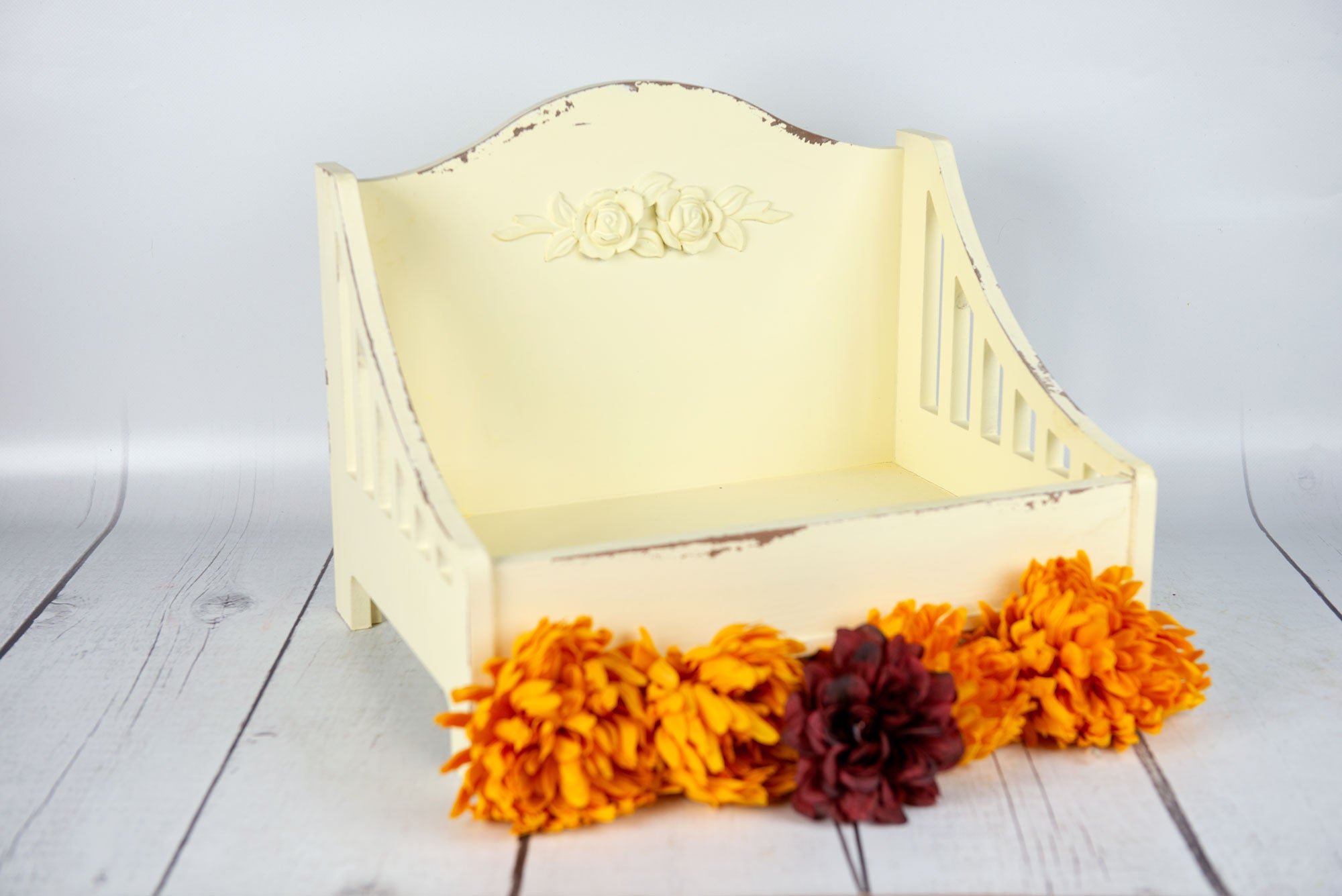Vintage Daybed - Timeless - Yellow