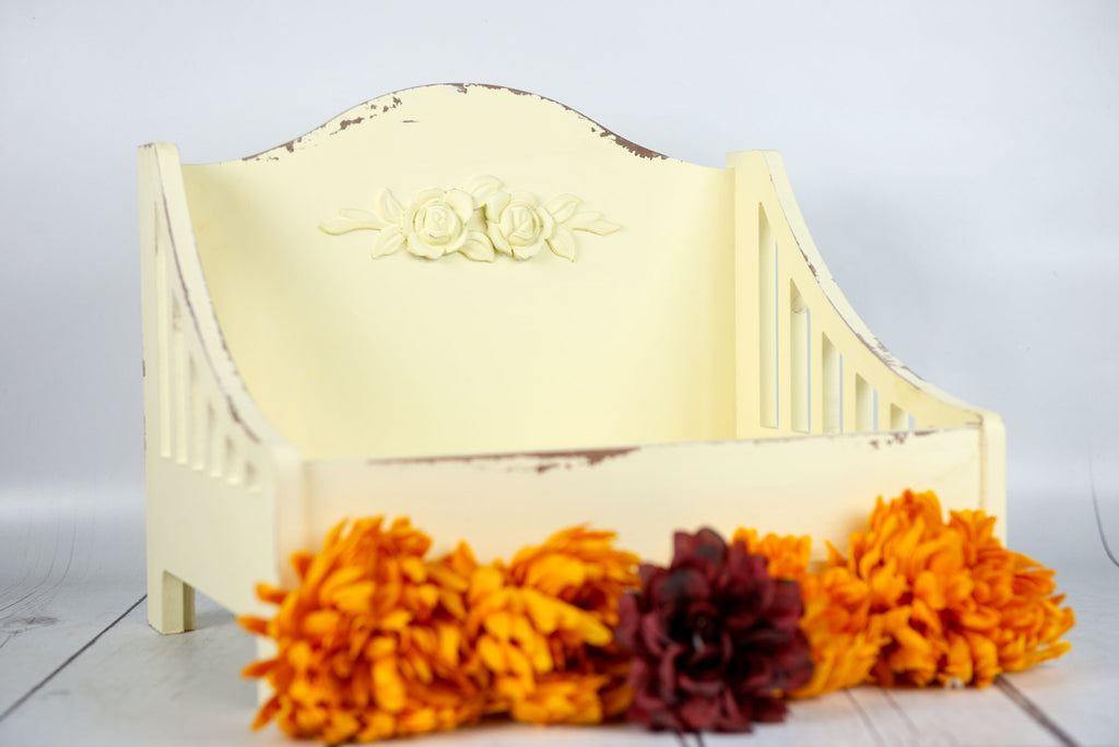 Vintage Daybed - Timeless - Yellow