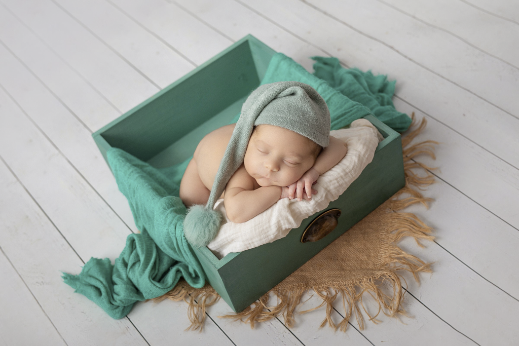 Vintage Drawer - Green